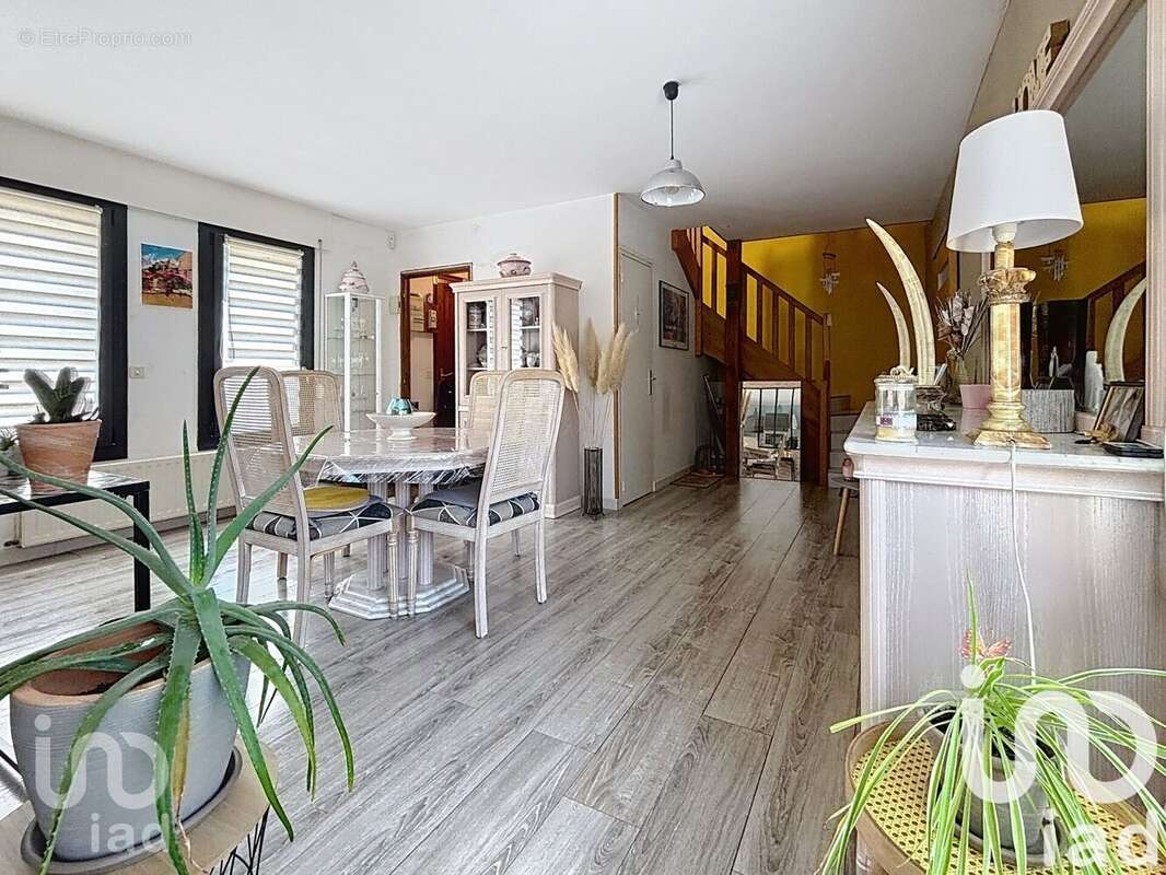 Photo 7 - Maison à MESNIL-SAINT-LOUP