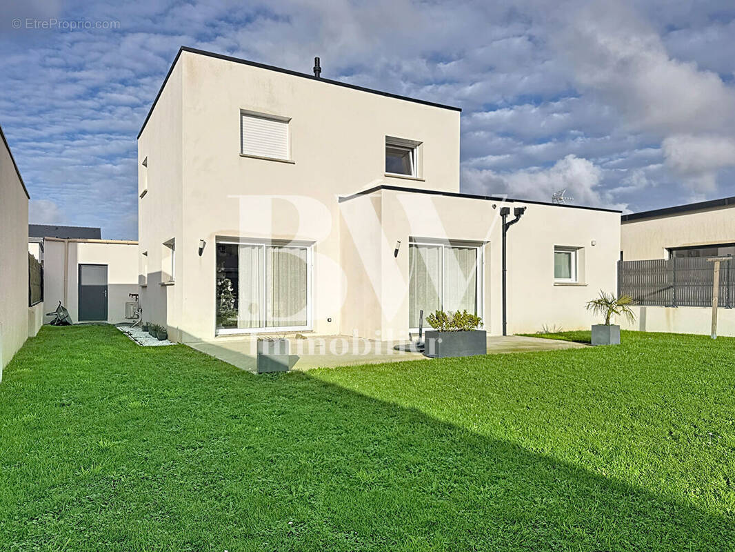 Maison à SAINT-DIVY