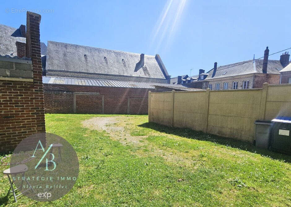 Appartement 195 m² à Etrepagny  - photo 3