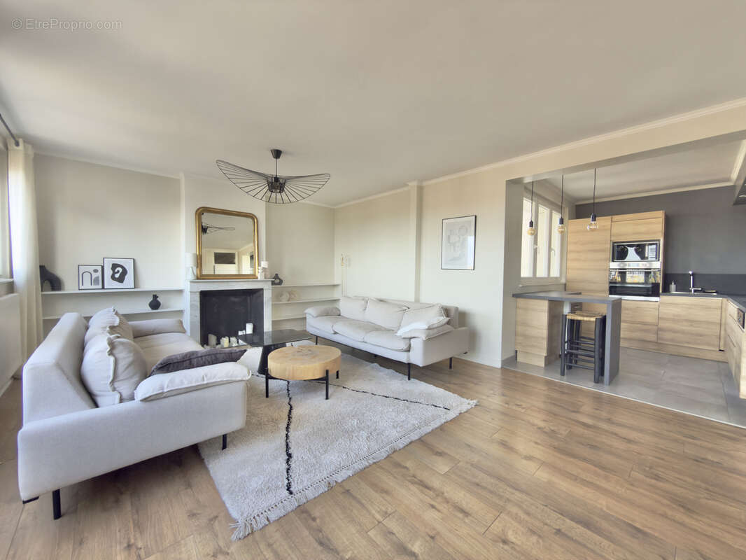 Appartement à LA MADELEINE