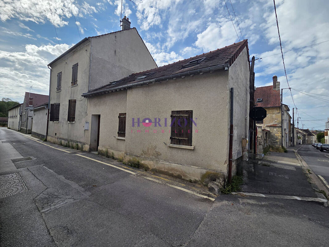 Appartement à VIARMES