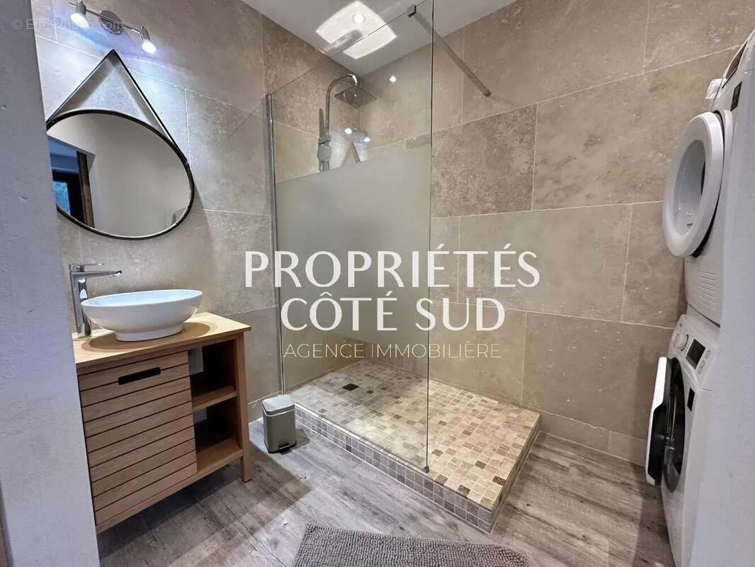 Maison à MONTFAUCON