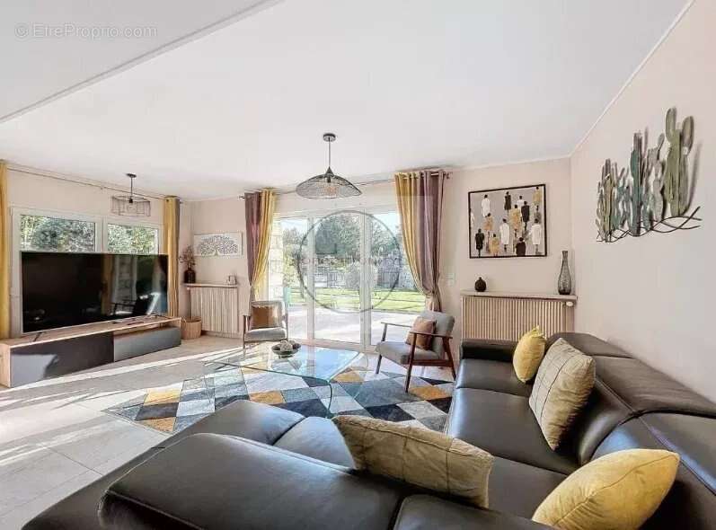 Maison 400 m² à Samoreau  - photo 21