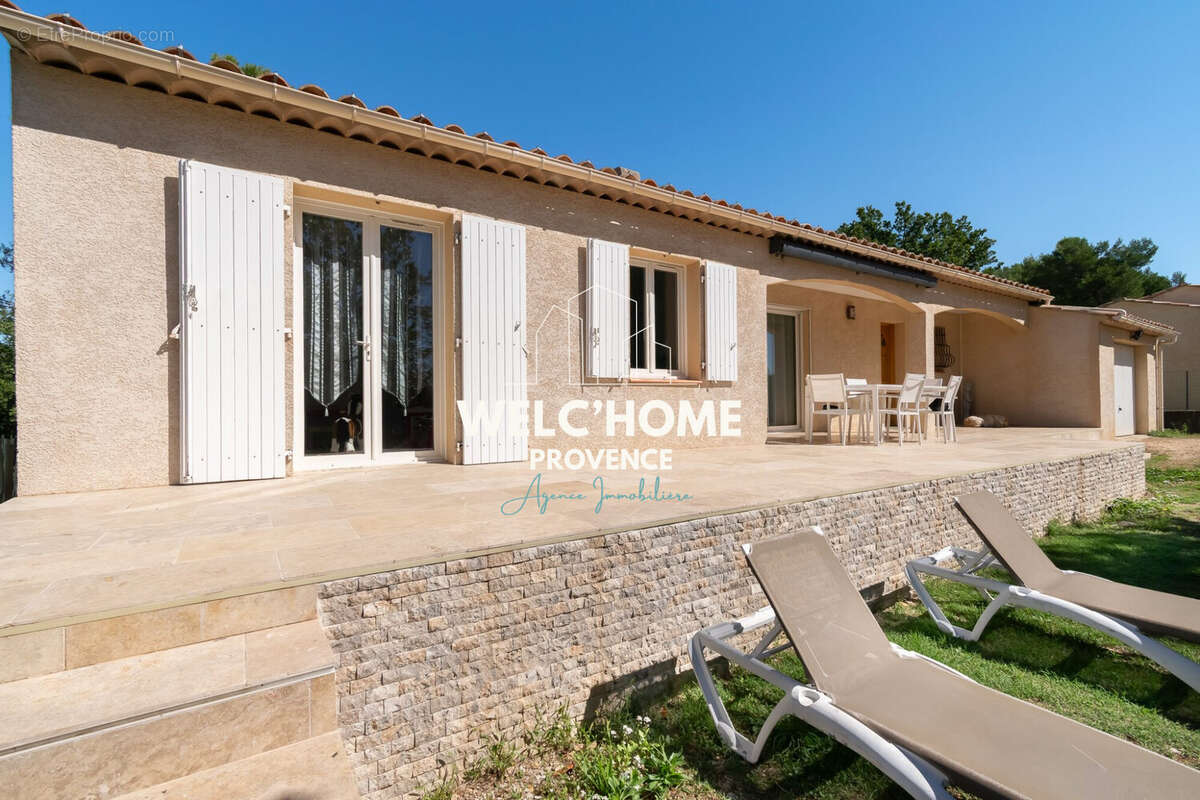 Maison à VINON-SUR-VERDON