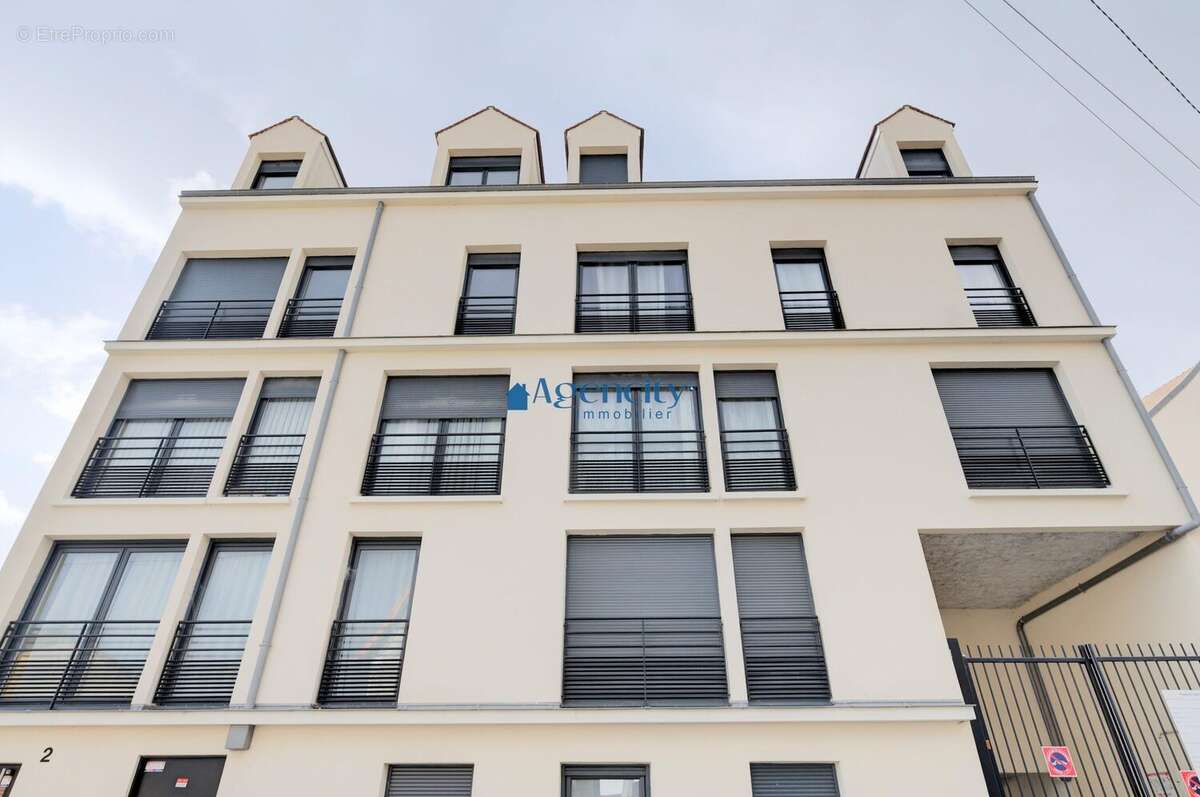 Appartement à BROU-SUR-CHANTEREINE