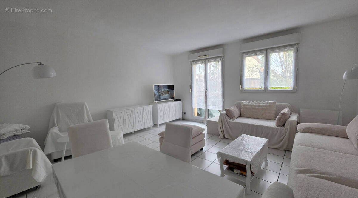 Maison à VAL-DE-REUIL