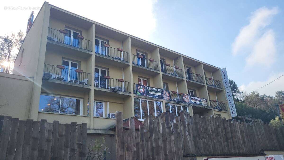 Commerce à BESSINES-SUR-GARTEMPE
