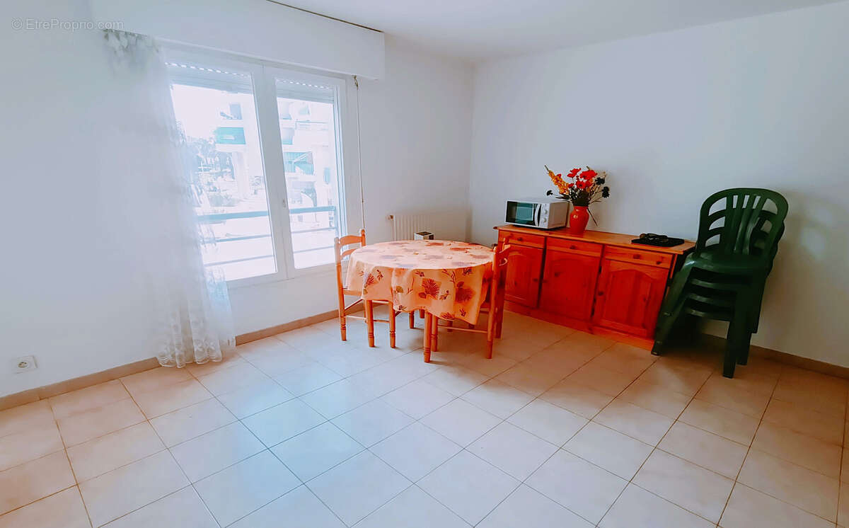 Appartement à FREJUS