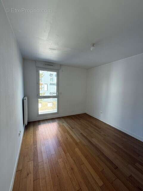 Bel appartement - 3 pièces - Immeuble récent - Cergy - photo 12