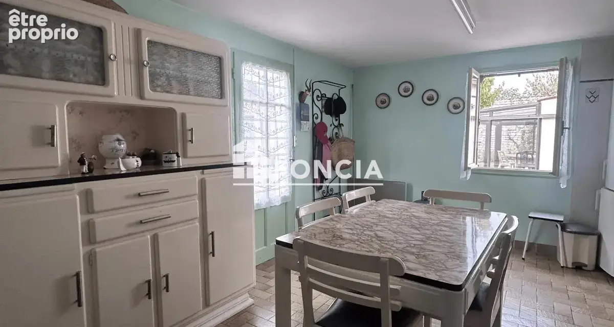 Charmante maison ancienne de 73 m² à rafraîchir proche des commerces - photo 3