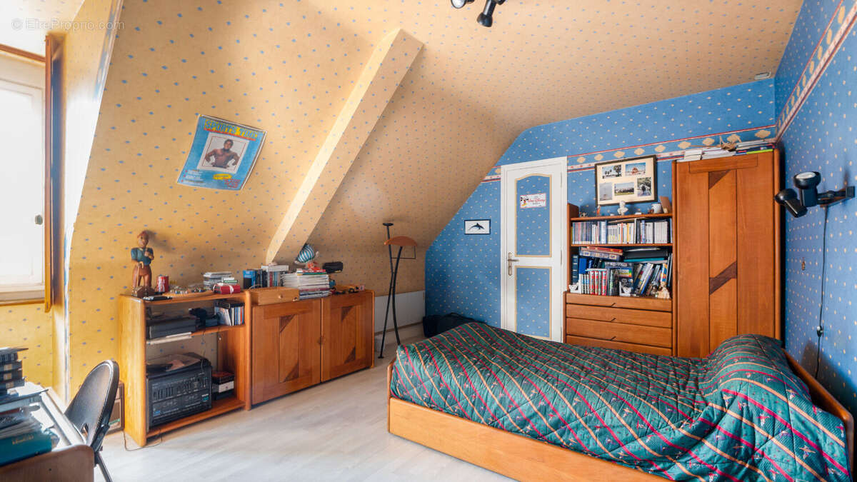 Maison 325m² à civray - photo 12