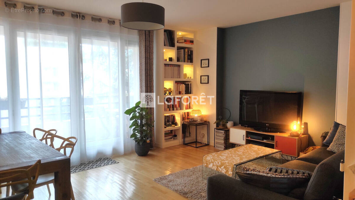 Appartement à ROSNY-SOUS-BOIS