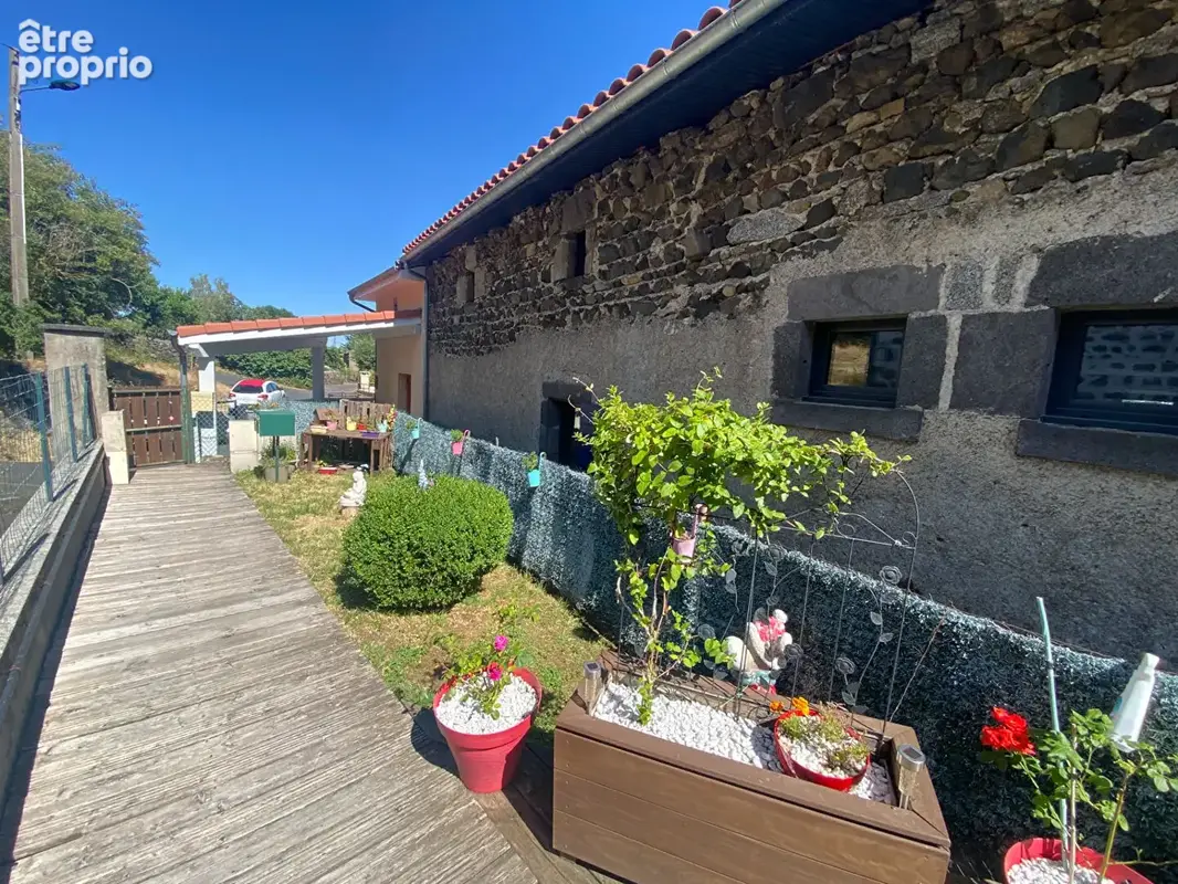 Immeuble avec terrasses et parkings - photo 3