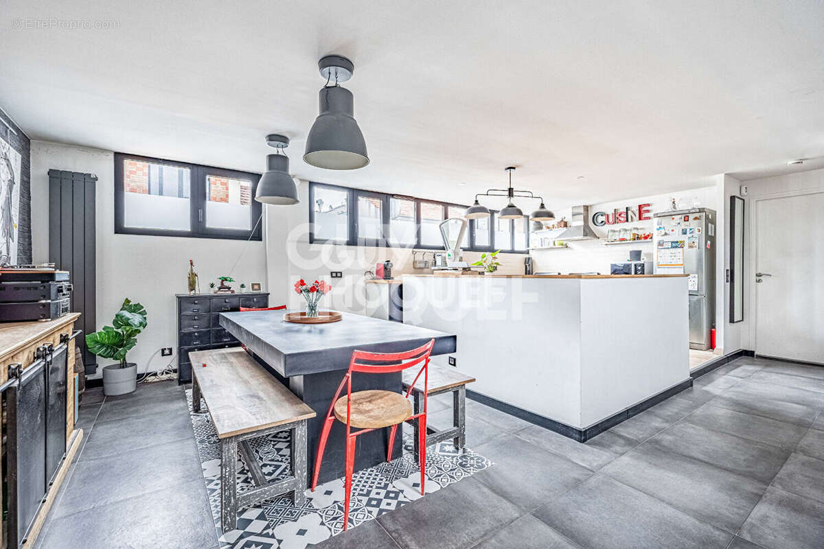 Maison à ASNIERES-SUR-SEINE