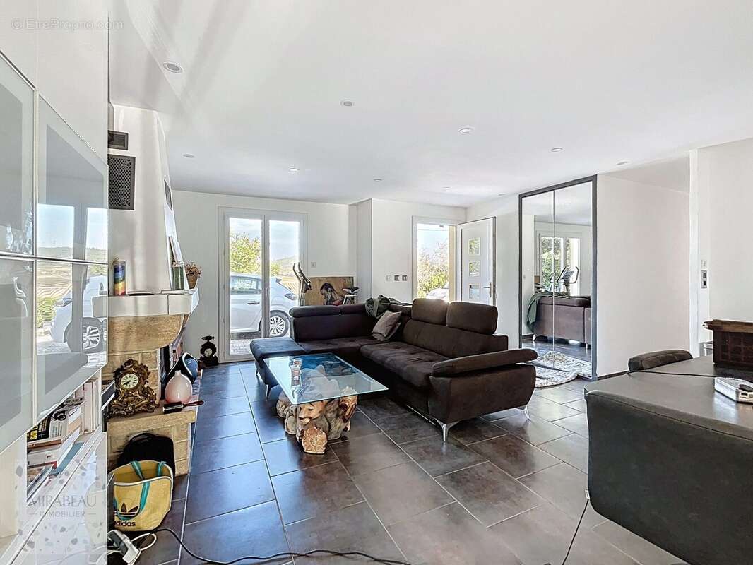 Maison à BEAUMONT-DE-PERTUIS