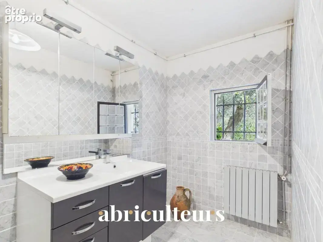 Cantaron – Propriété d'artistes à fort potentiel au cœur de 1,4 ha de verdure - photo 13