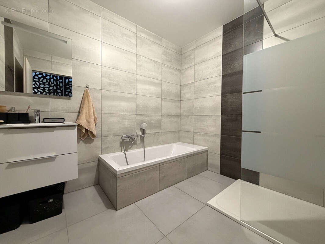 Maison à KERLING-LES-SIERCK