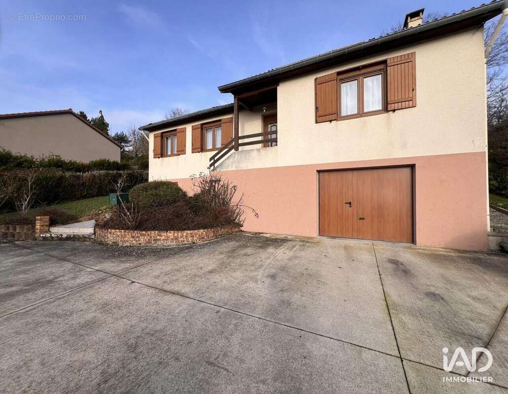 Photo 2 - Maison à SAULNY