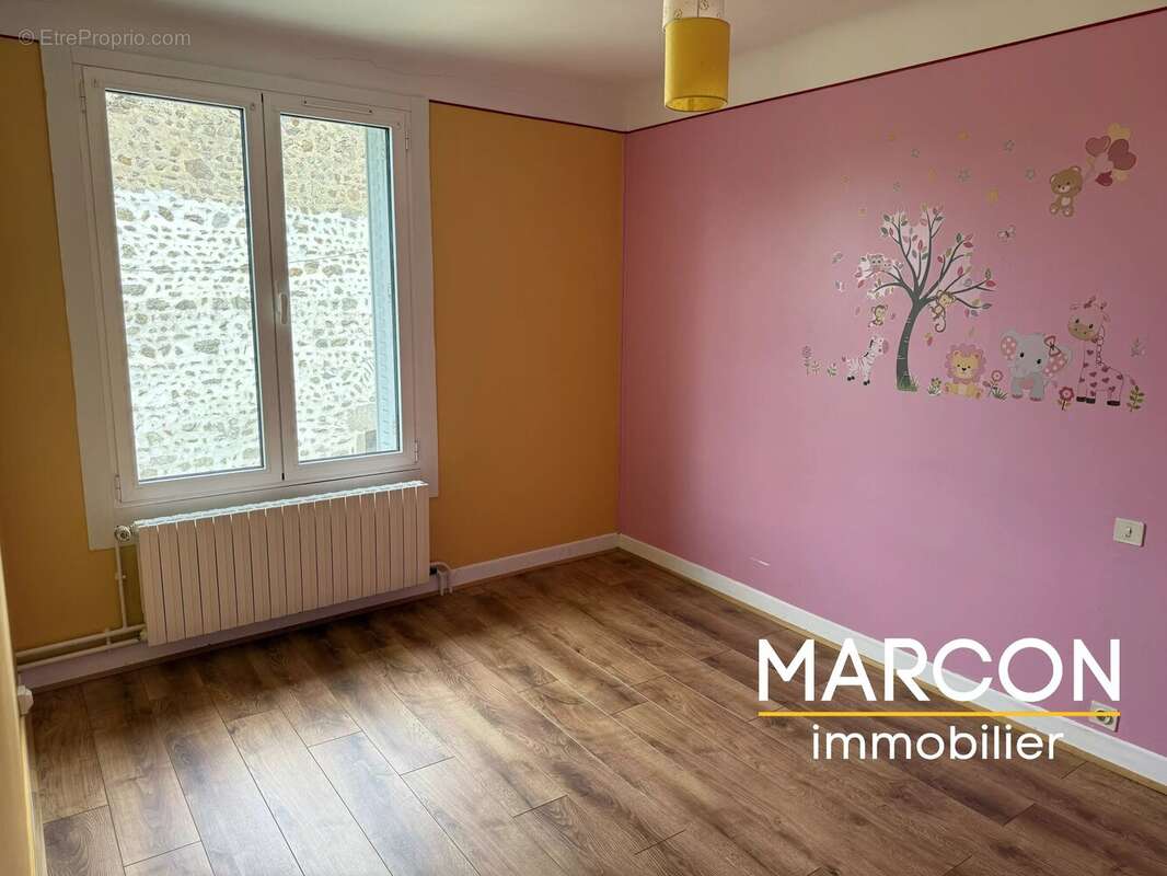 Maison à GUERET