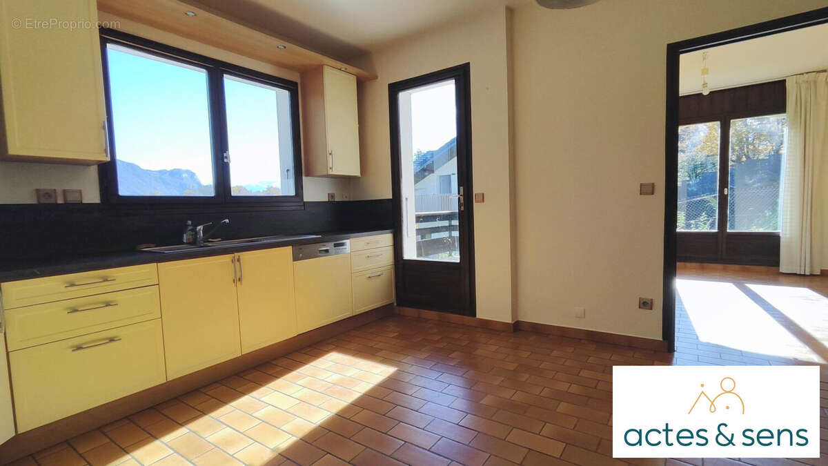 Maison à SAINT-BALDOPH