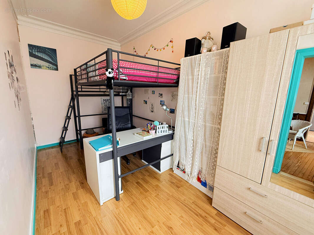 Maison à SAINT-LOUBES