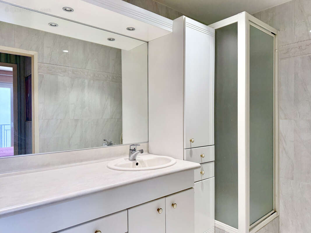 Appartement à REZE