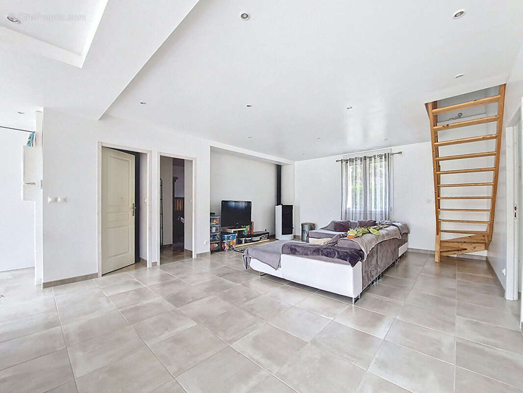 Maison à LES THILLIERS-EN-VEXIN