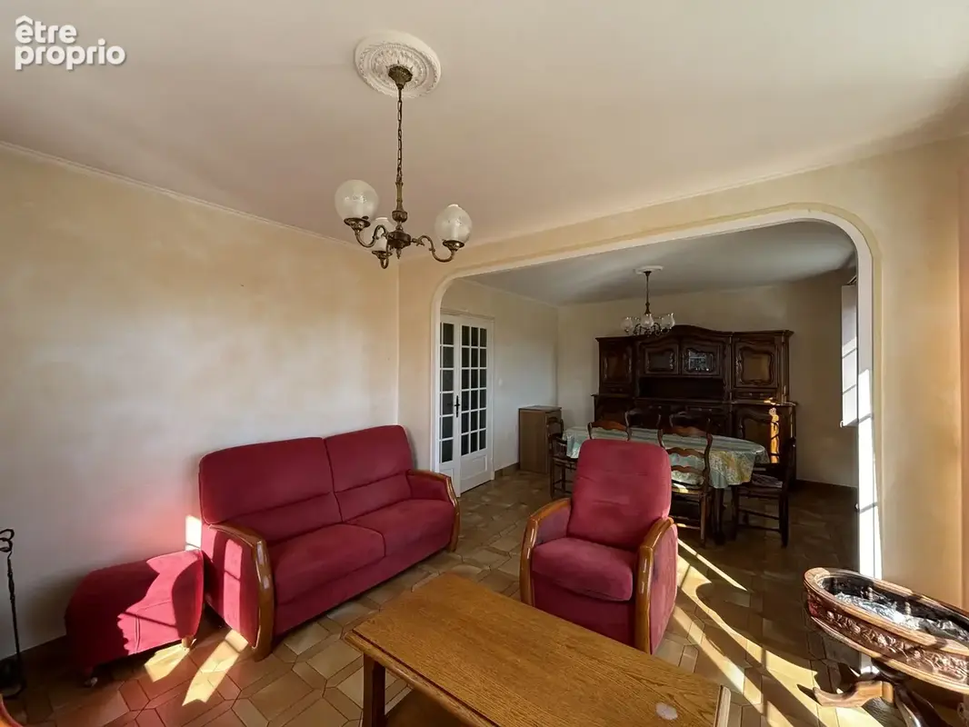 Maison 5 pièces 140 m² à vendre à Coux (07000) - photo 3