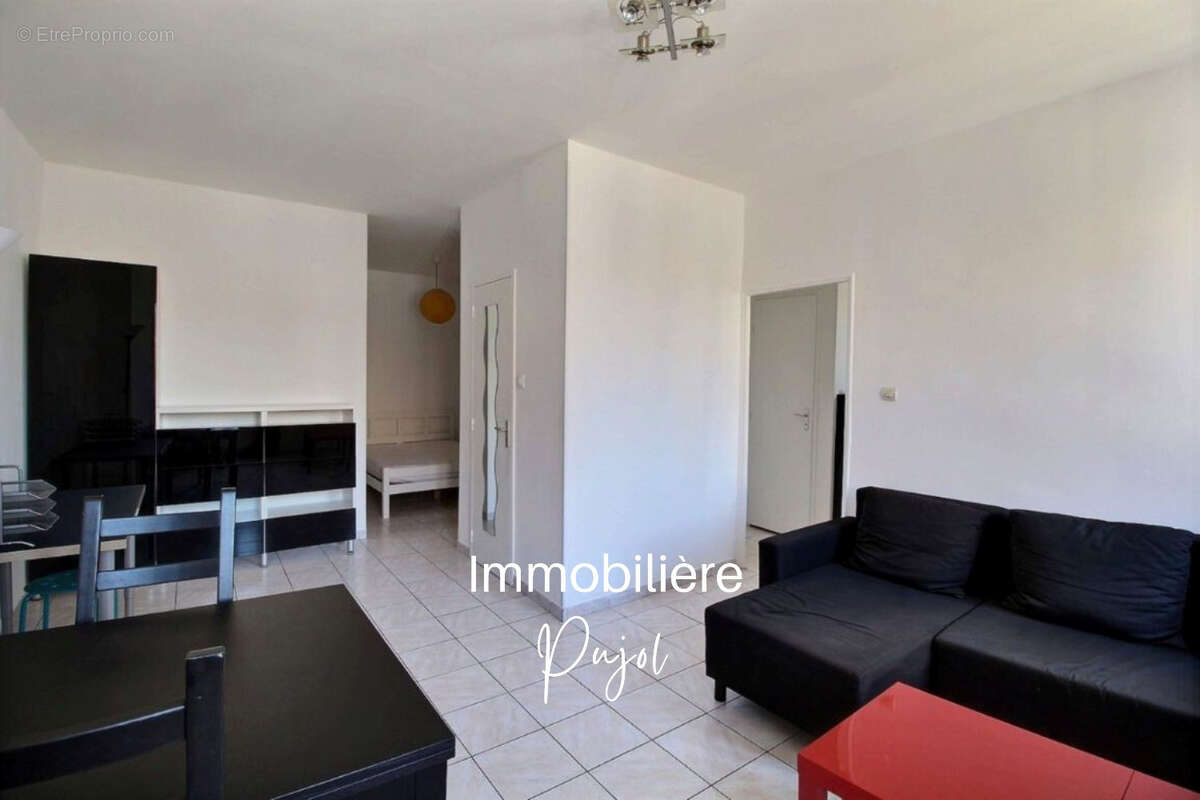 Appartement à MARSEILLE-5E
