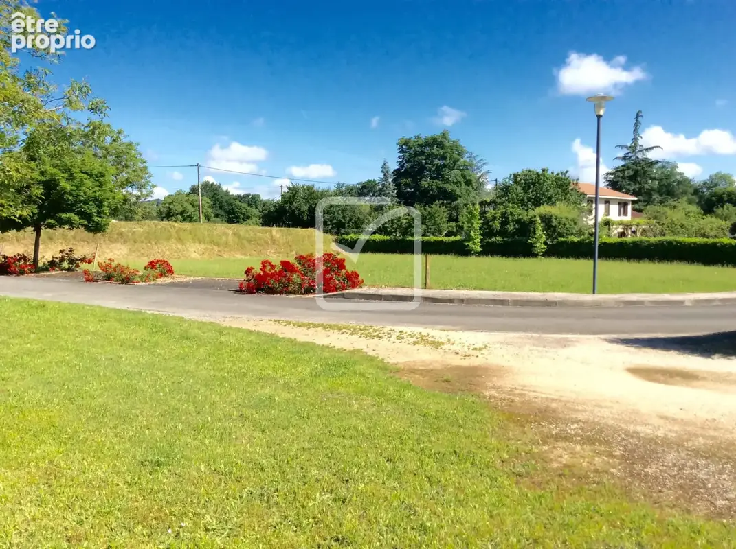 Terrain constructible 1 572 m2 - photo 4