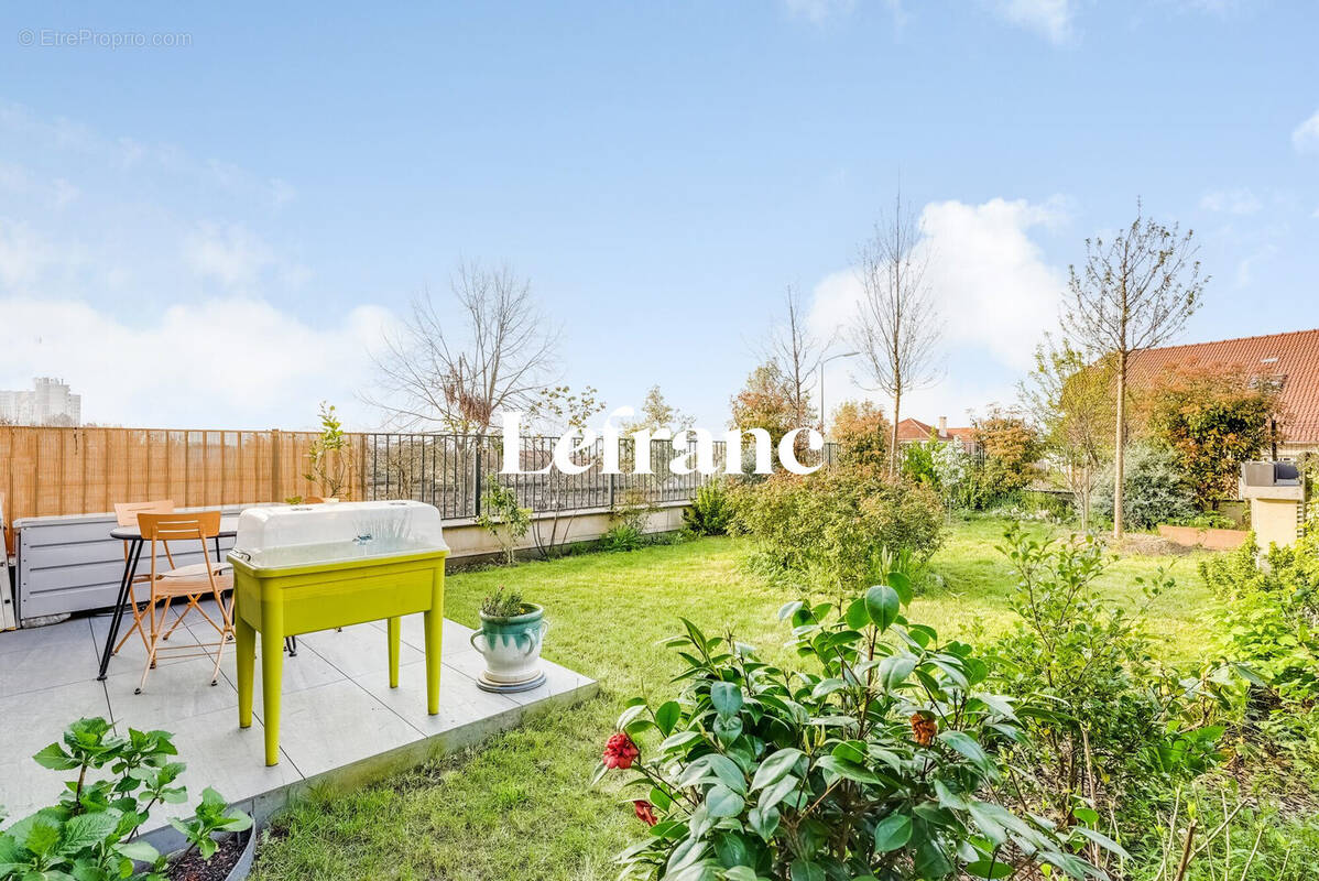 Appartement à CHATILLON