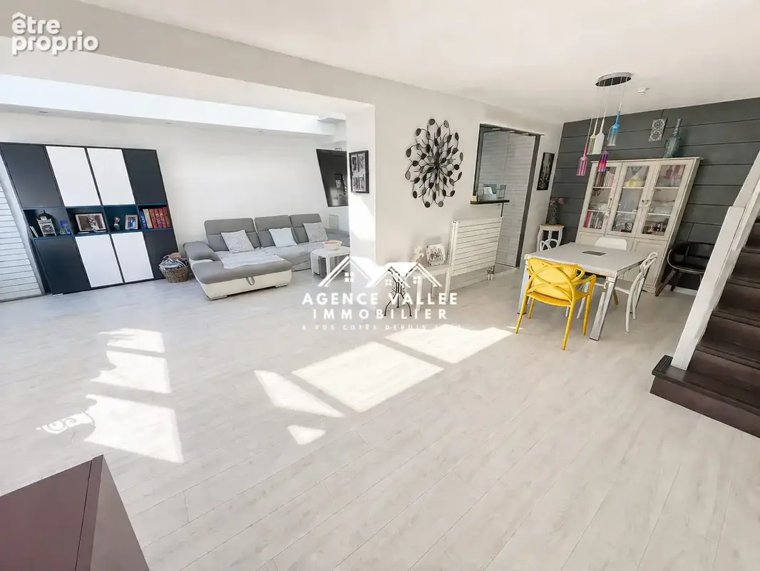 Maison 6 pièces 105 m² à vendre à Saint-Germain-Les-Corbeil (91250) - photo 8