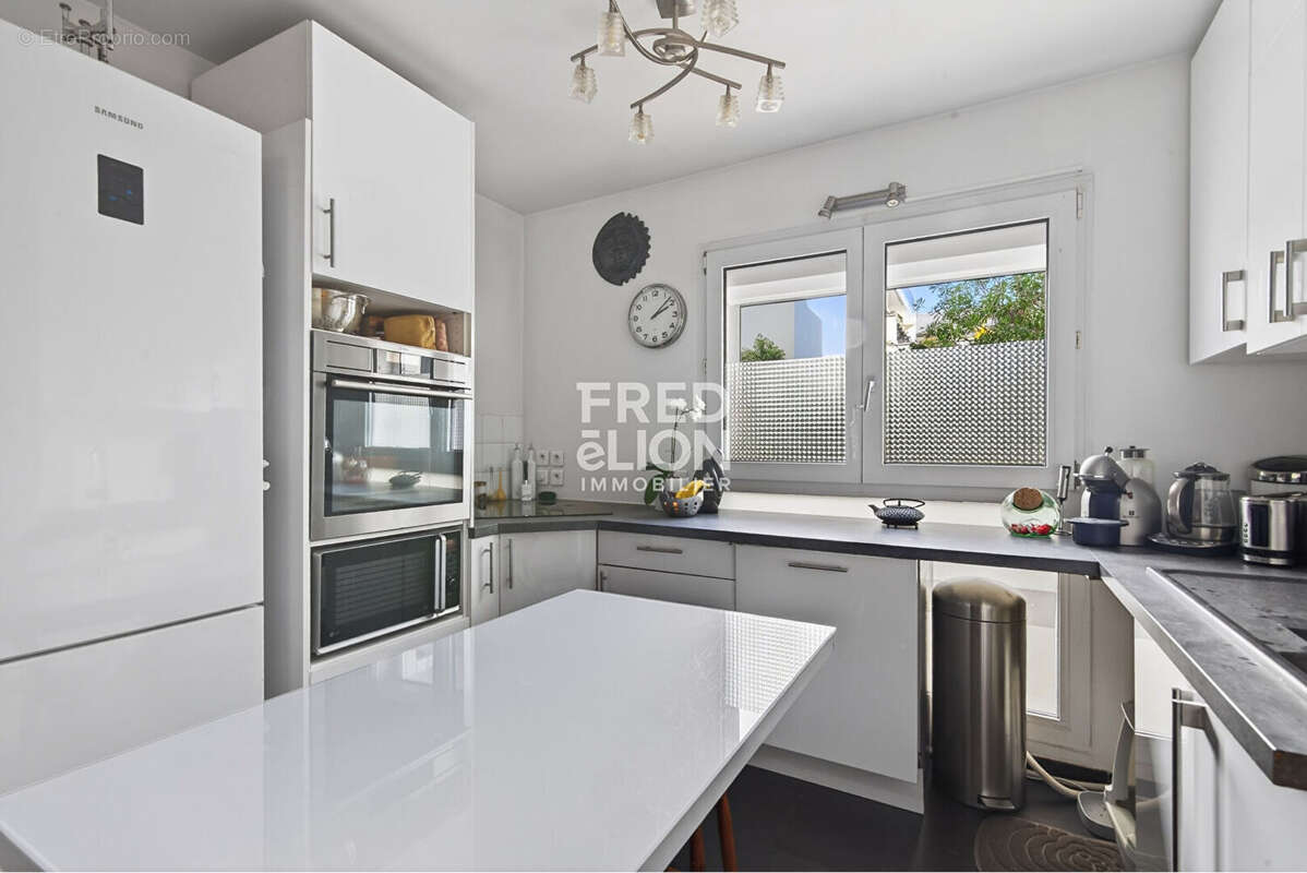 Appartement à PARIS-12E