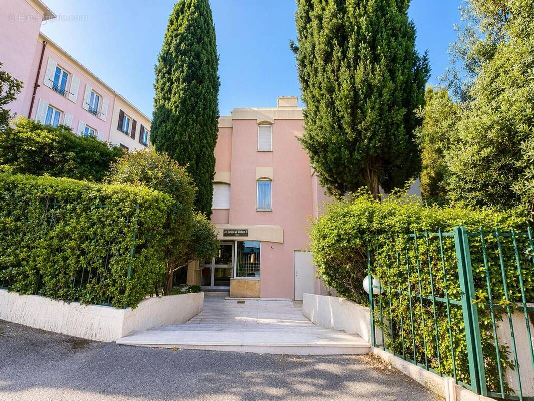   - Appartement à NICE