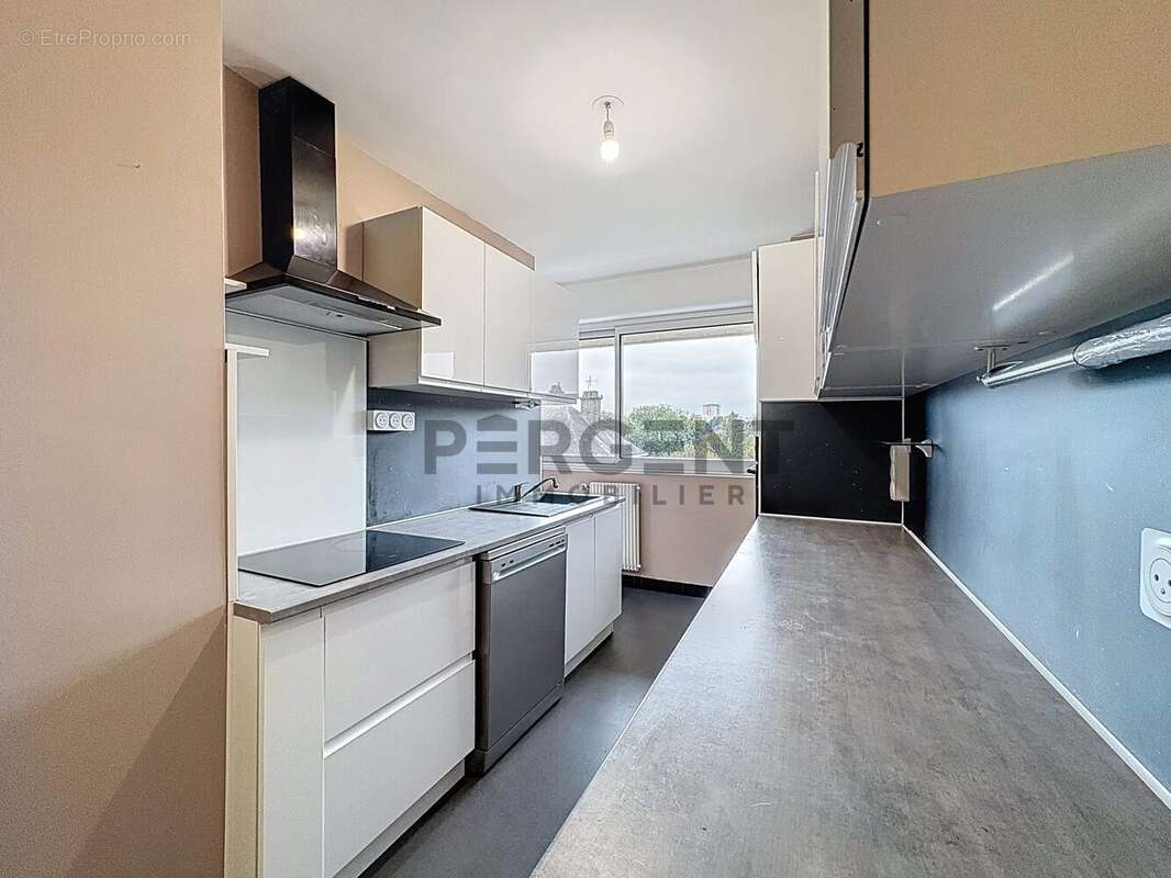 Appartement à CHARLEVILLE-MEZIERES