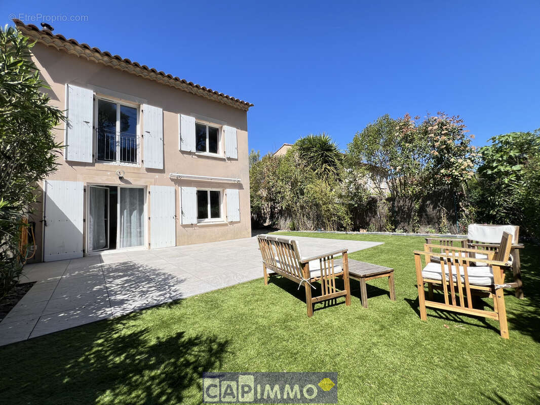 Maison à LA GARDE