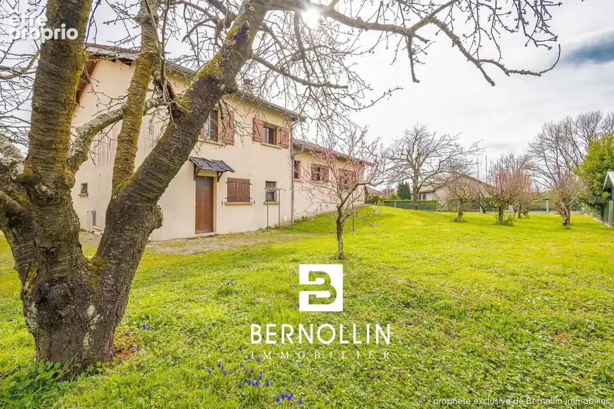Charmante villa sur 2 niveaux de 120 m2 avec terrain à Attignat - photo 8