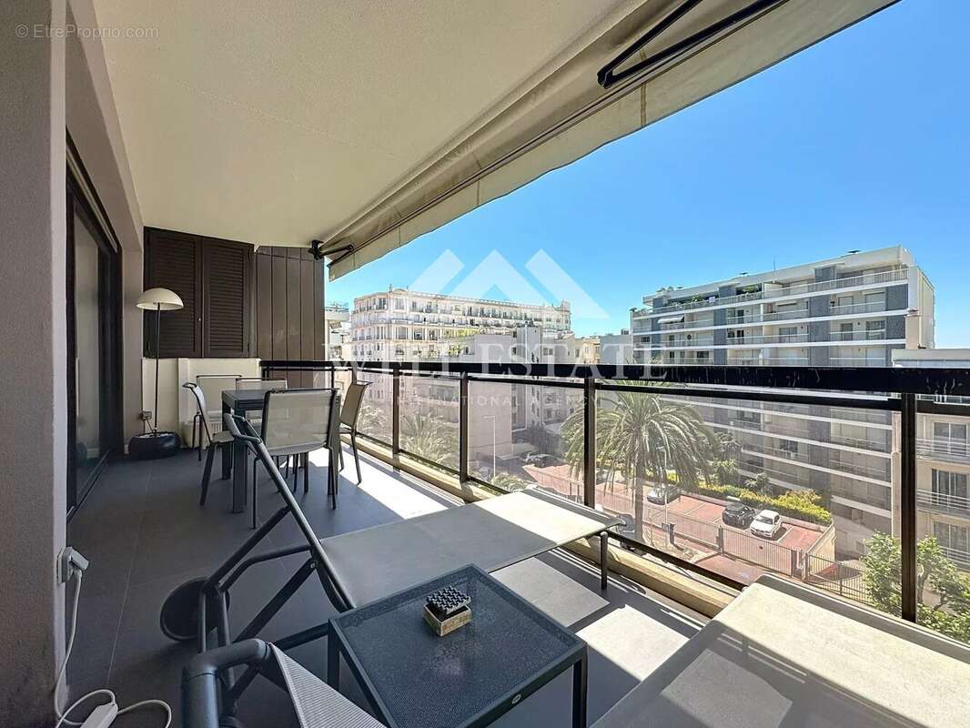 Appartement à CANNES