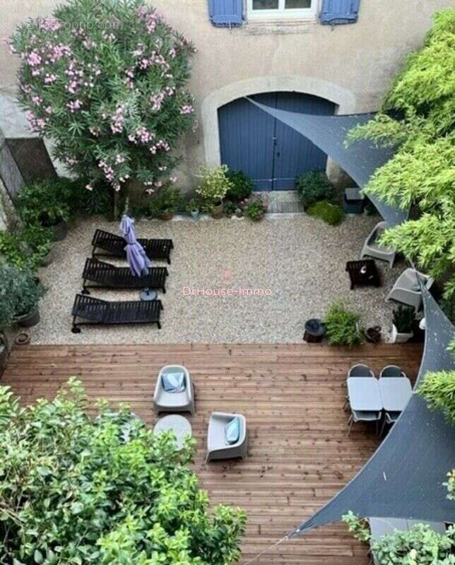 Maison 350 m² à Olonzac  - photo 6
