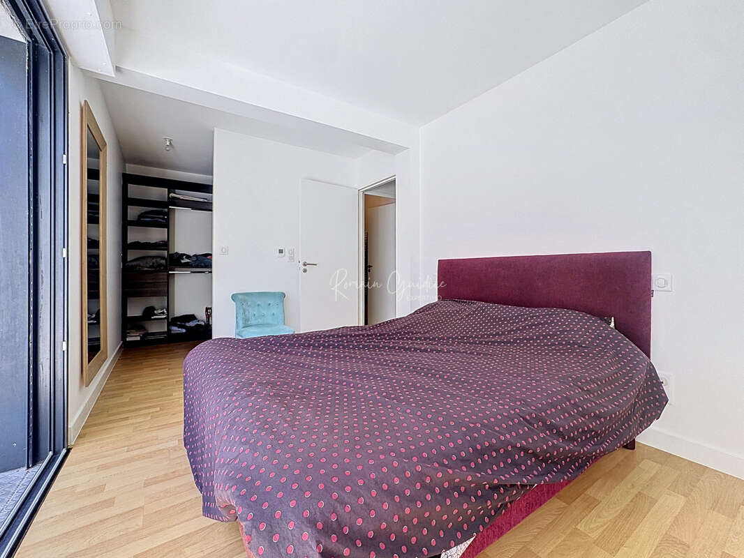 Maison f4 99 m2 centre ville avec garage et piscine - photo 12