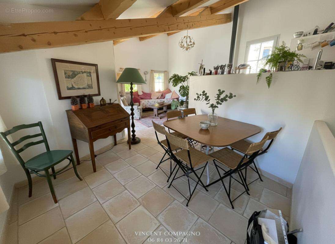 Maison de Village 70 m² avec balcon et cave - photo 2