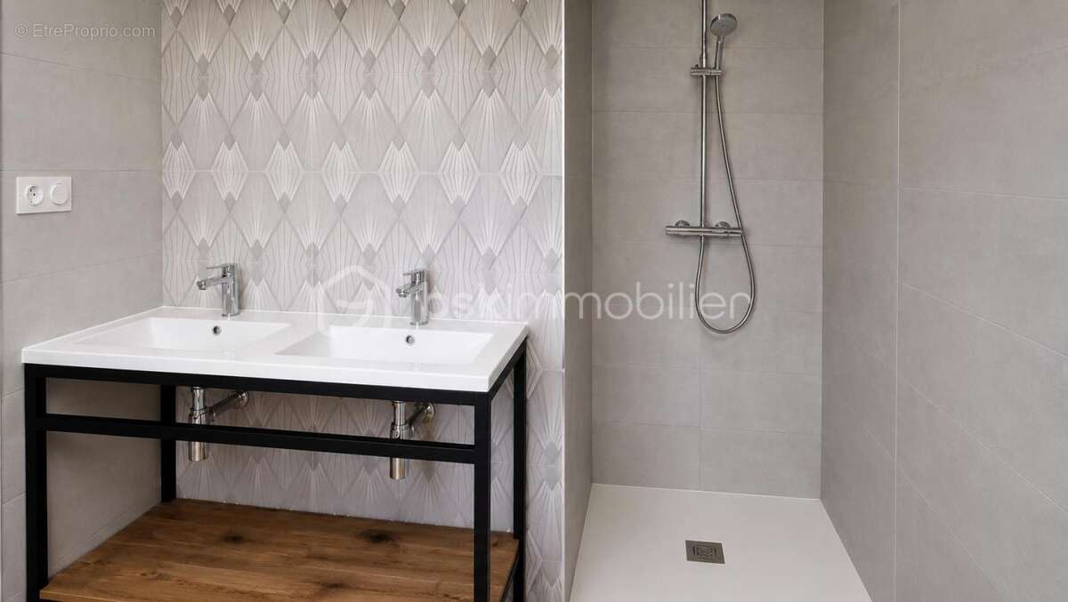 Maison neuve de 117m² avec terrain piscinable au plein cœur de La Frette - photo 10