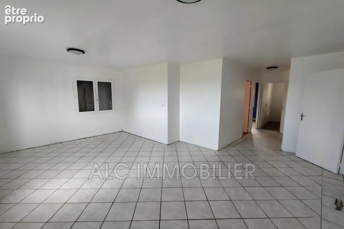 Maison 4 pièces 150 m² à vendre à Champfleur (72610) - photo 8