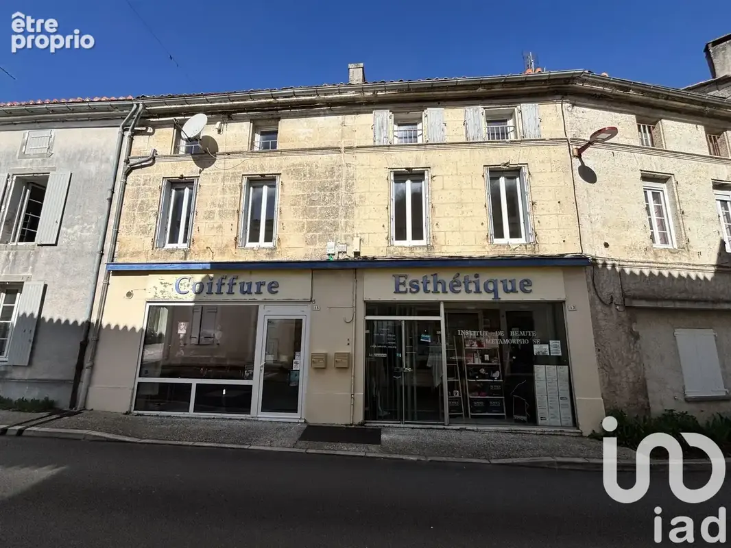 Photo 1 - Appartement à LA COURONNE