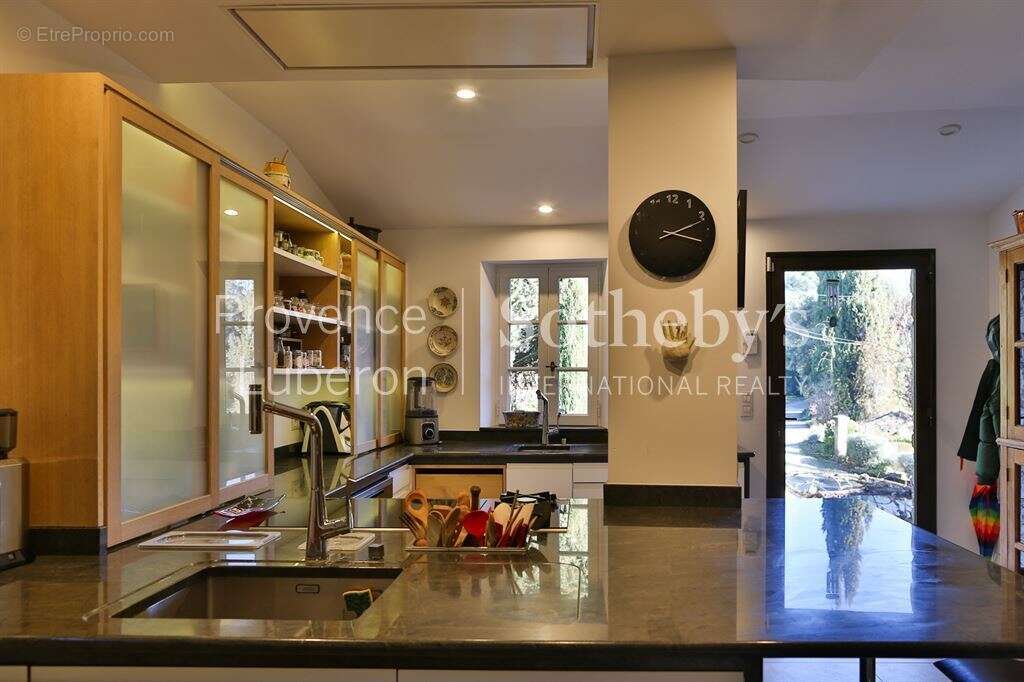 Maison à VAISON-LA-ROMAINE