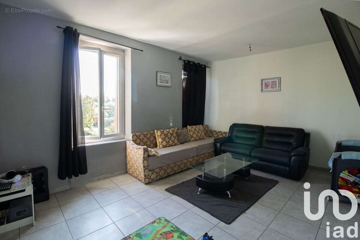 Photo 2 - Appartement à BOUCOIRAN-ET-NOZIERES