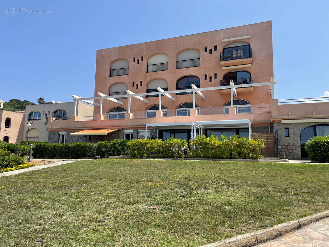 Vente appartement T2 front de mer - photo 12