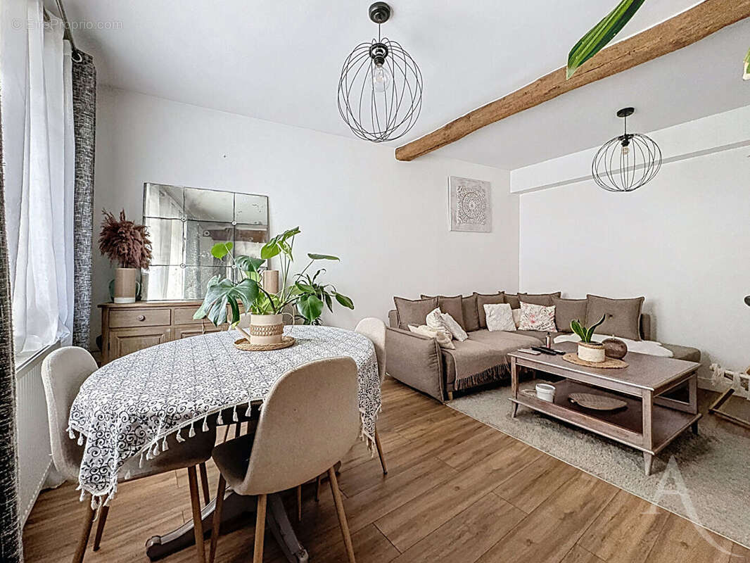 Maison à FLINS-SUR-SEINE