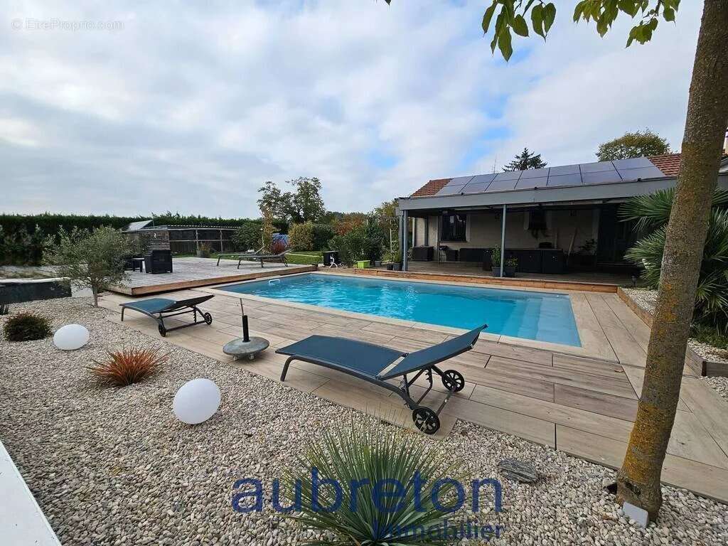 Maison à MARCILLOLES