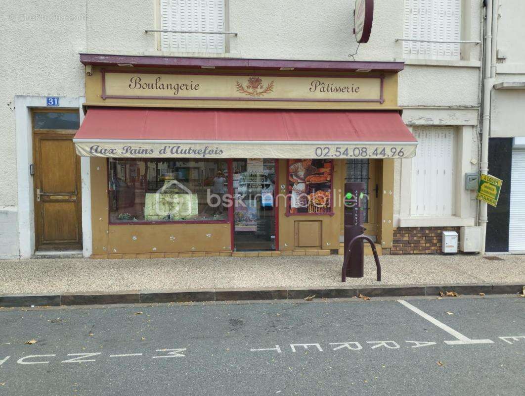 Fonds de commerce Boulangerie – Emplacement n°1 Centre-ville - Quartier Saint -Christophe (36) - photo 2